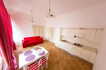 Three Golden Crowns Apartments Czech Republic